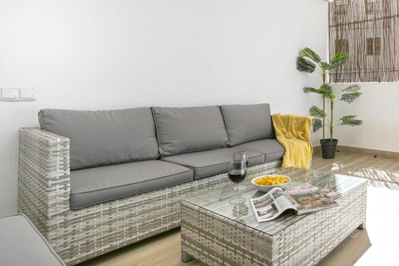Precioso Apartamento Con Patio Málaga Exterior foto