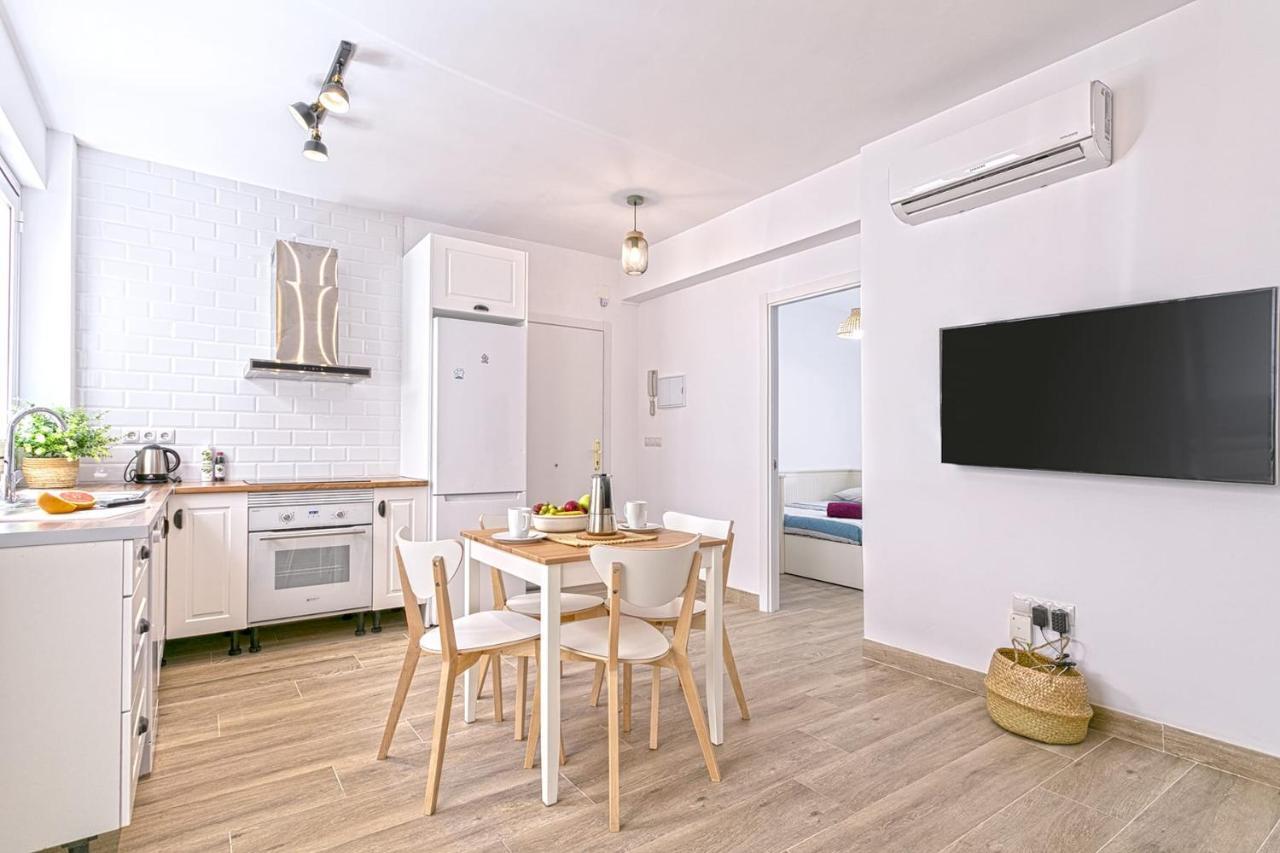 Precioso Apartamento Con Patio Málaga Exterior foto